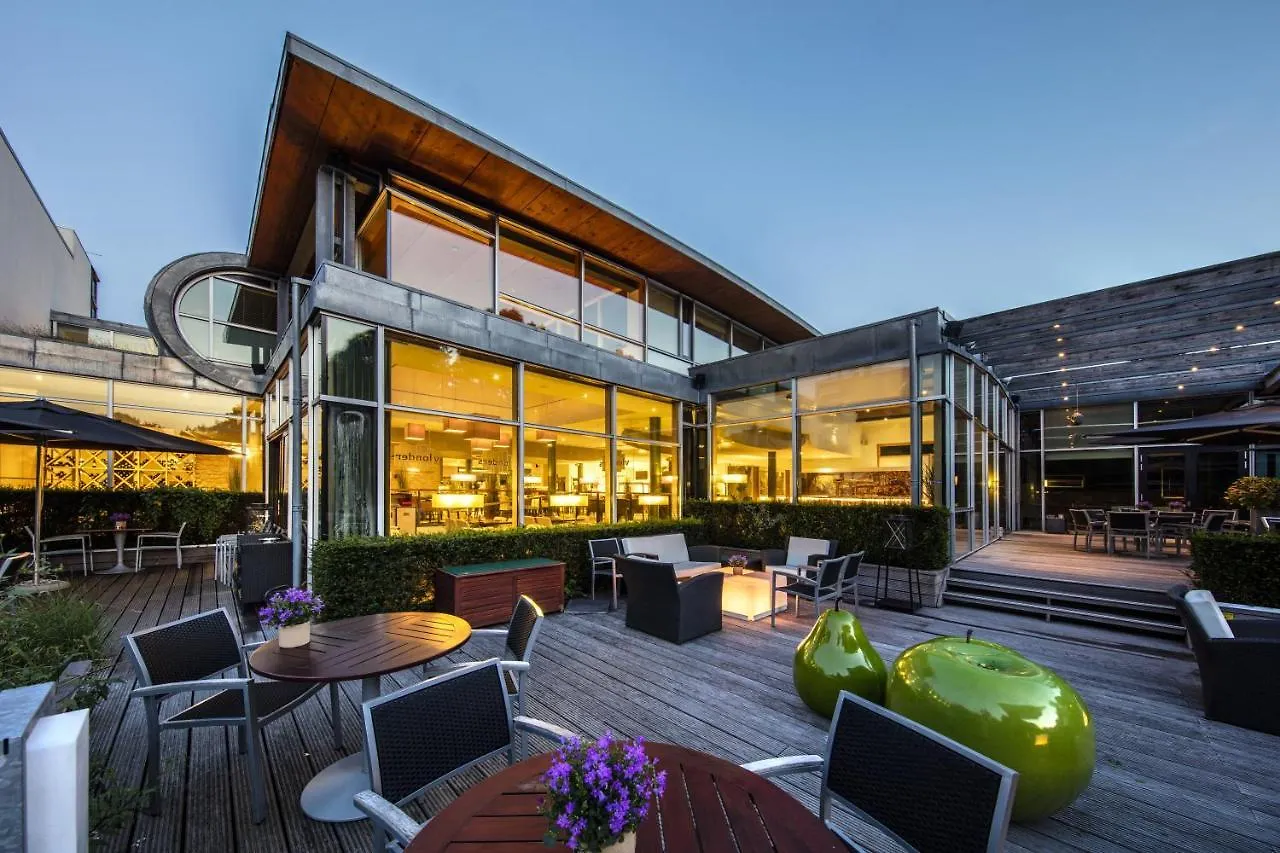 Hotel Mitland Utrecht 4*,