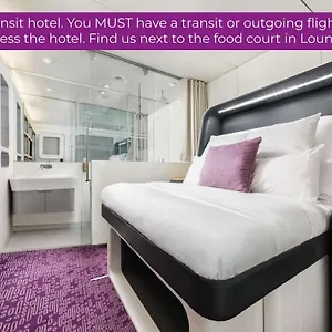 *** Отель Yotelair Amsterdam Schiphol Transit Нидерланды