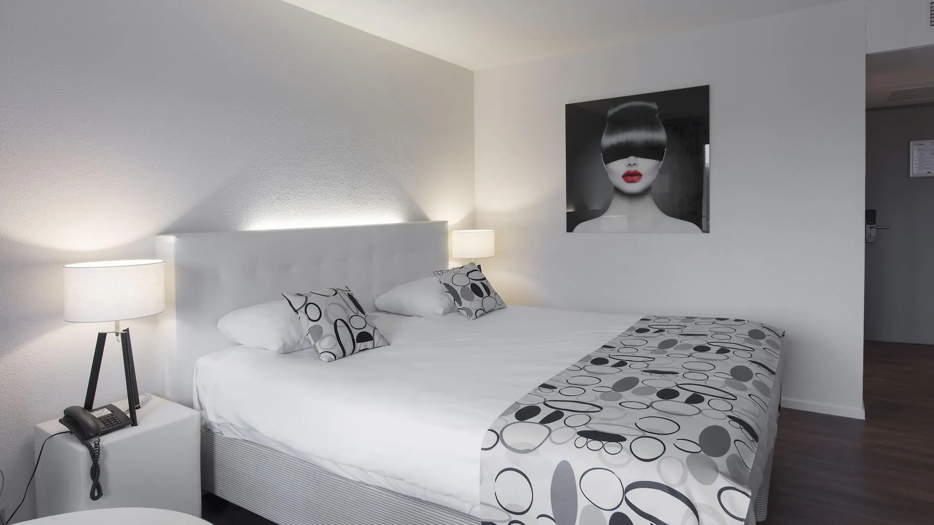 Hotel Mitland Utrecht 4*,  Países Bajos